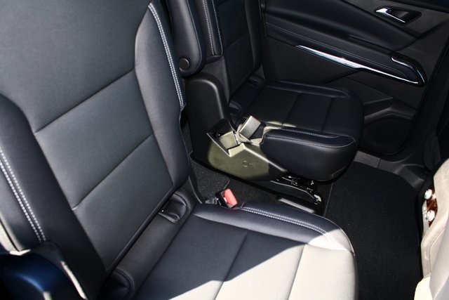 new 2026 Chevrolet Traverse car, priced at $43,795