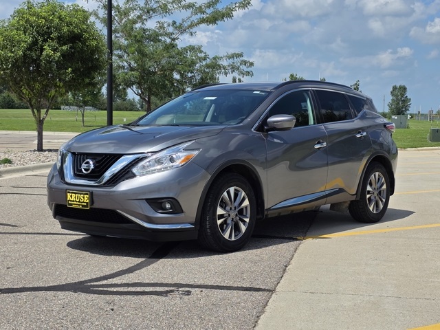 2016 Nissan Murano SV