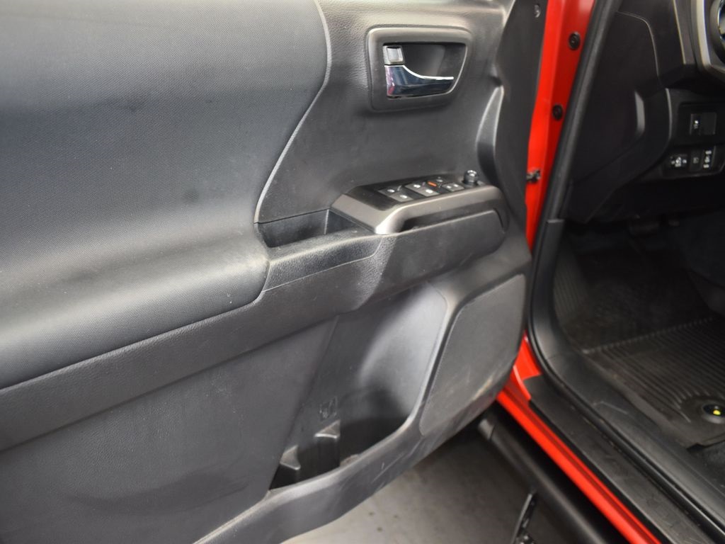 2023 Barcelona Red Metallic Toyota Tacoma 4WD TRD Off-Road 4X4 Truck
