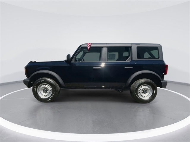 2025 Ford Bronco Base photo 5