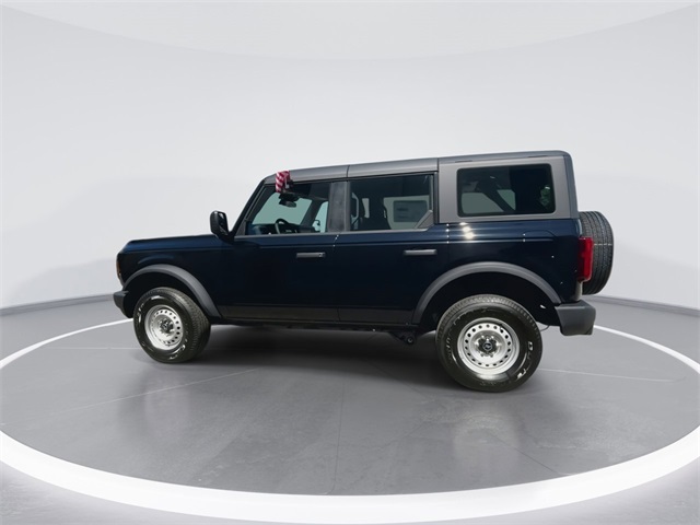 2025 Ford Bronco Base photo 6