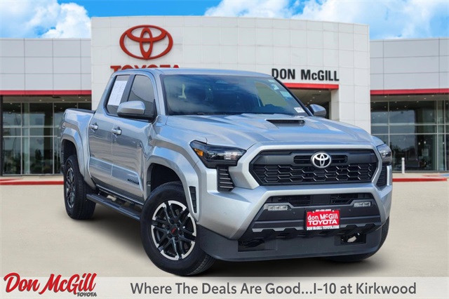 2024 Toyota Tacoma TRD Sport's photo
