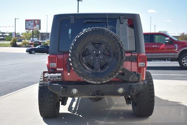 2013 Jeep Wrangler Unlimited Sahara photo 5