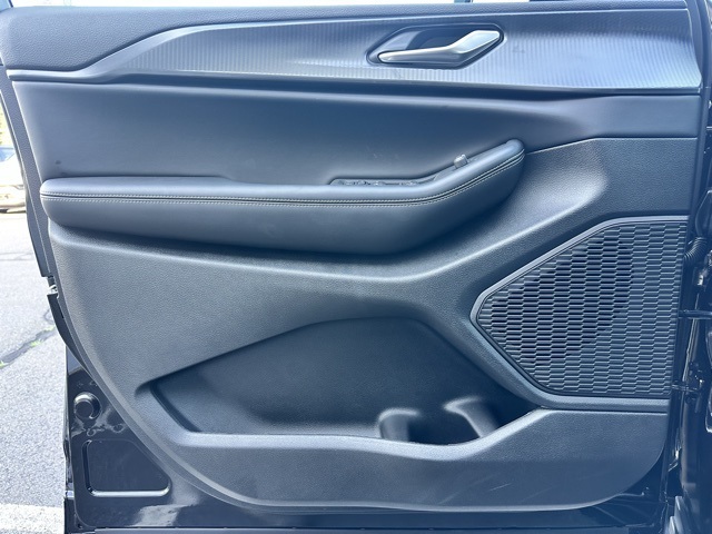 2025 Jeep Grand Cherokee Altitude X photo 9