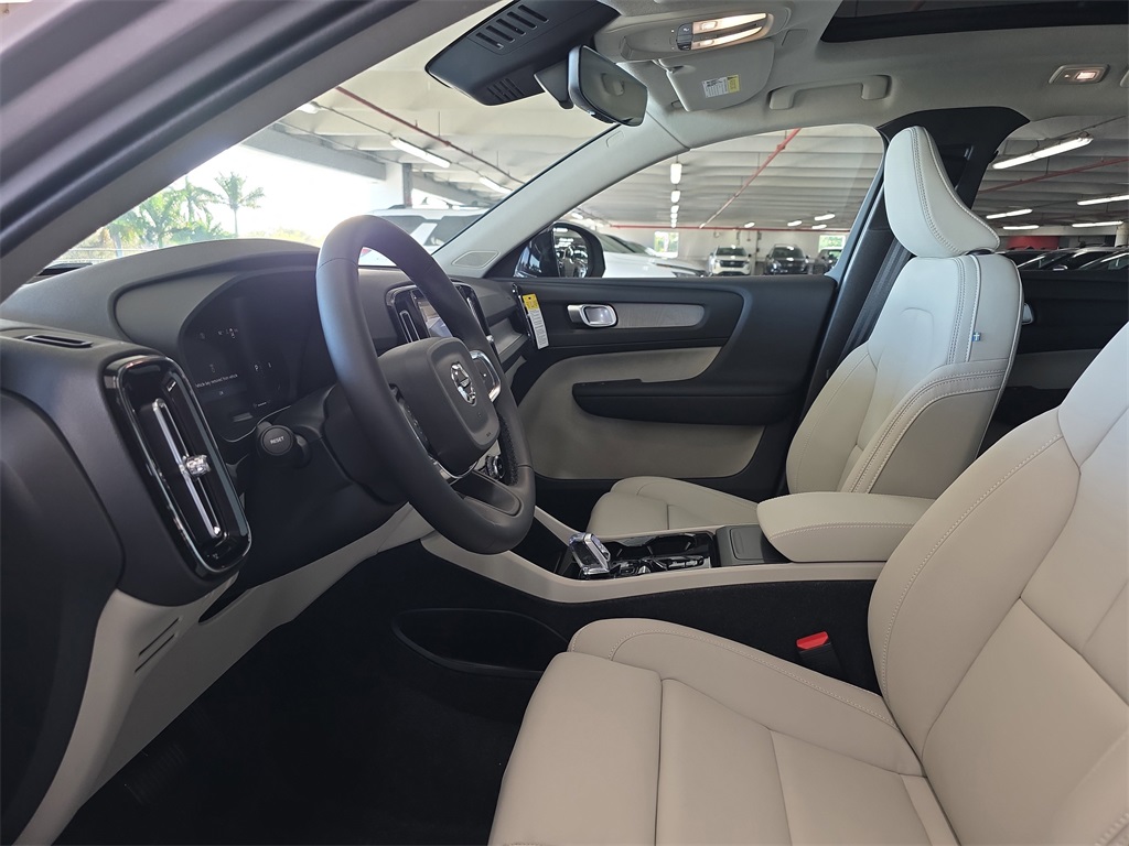 new 2026 Volvo XC40 car, priced at $47,435