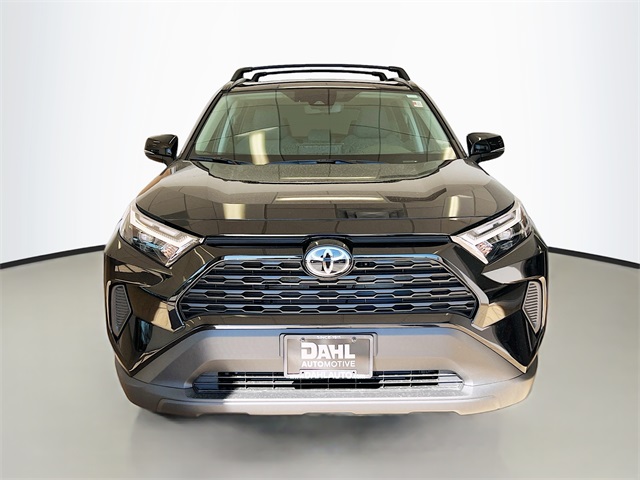 2025 Toyota RAV4 Hybrid XLE photo 2