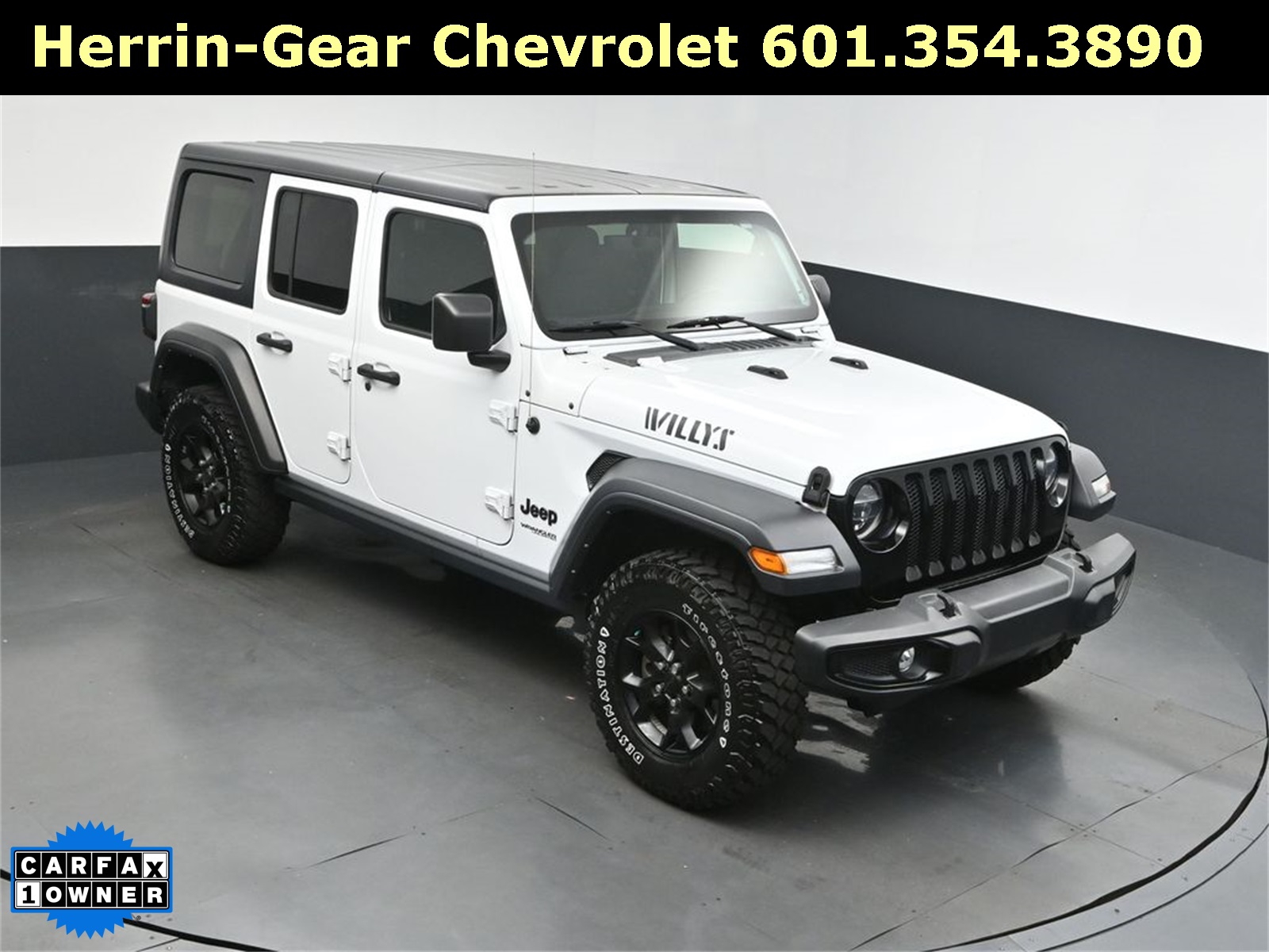 2021 Bright White Clearcoat Jeep Wrangler Unlimited Willys SUV