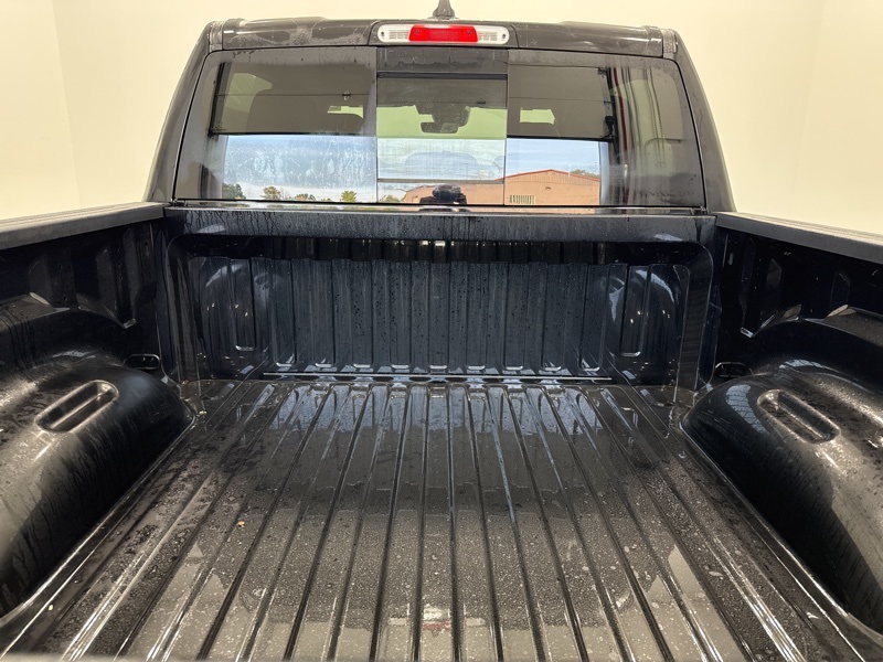 2025 Ram 1500 Tradesman photo 10