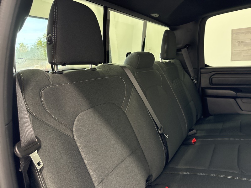 2025 Ram 1500 Tradesman photo 11
