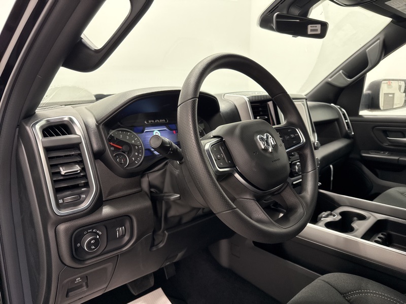 2025 Ram 1500 Tradesman photo 19