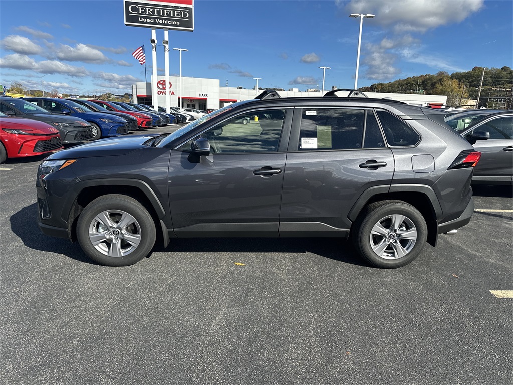 New 2025 Toyota RAV4 SUV