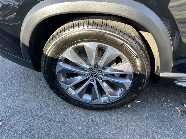 used 2022 Mercedes-Benz GLE car, priced at $46,991