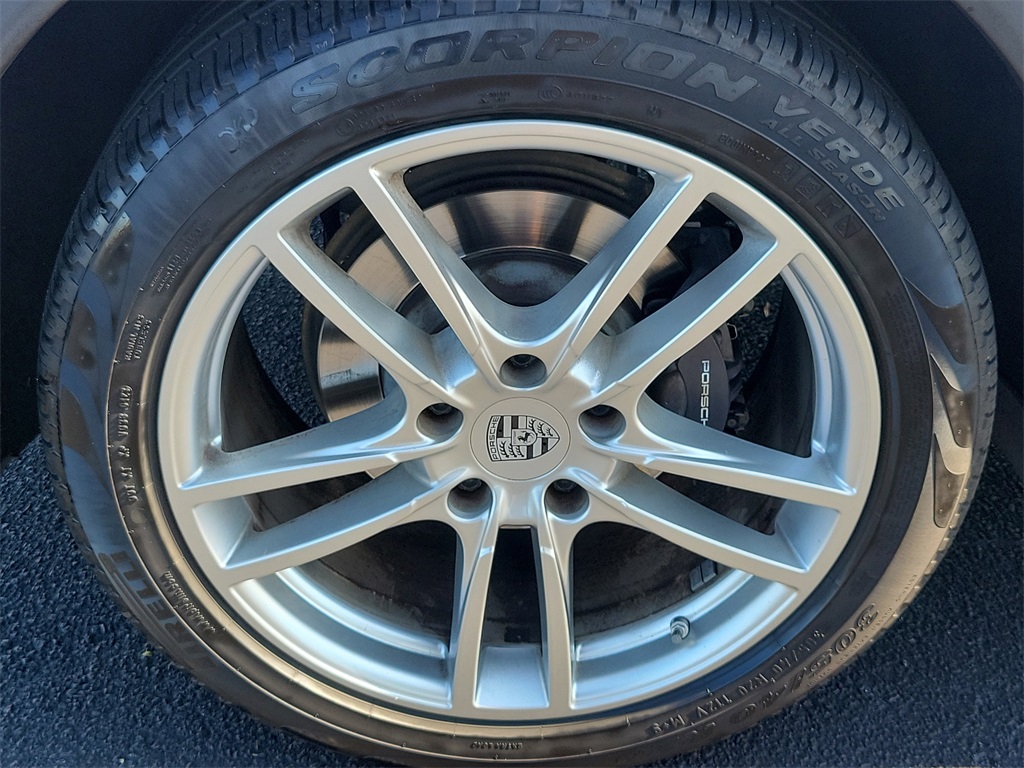 used 2019 Porsche Cayenne car, priced at $29,988