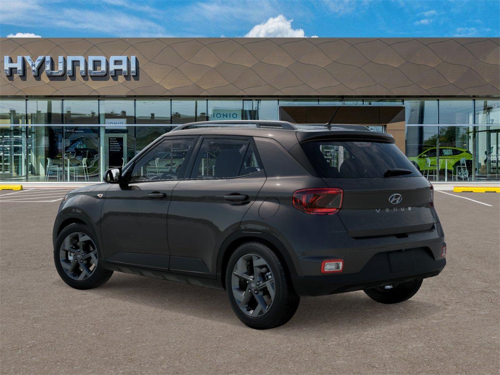 2025 Hyundai Venue SEL photo 3