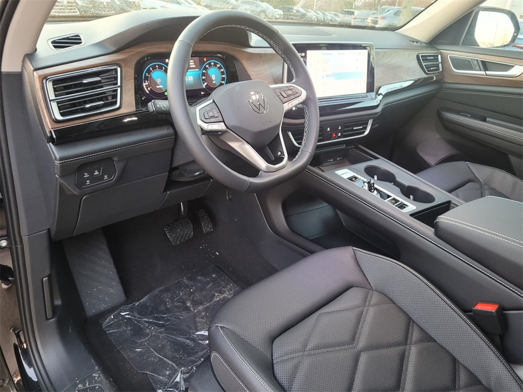 new 2026 Volkswagen Atlas car, priced at $35,906