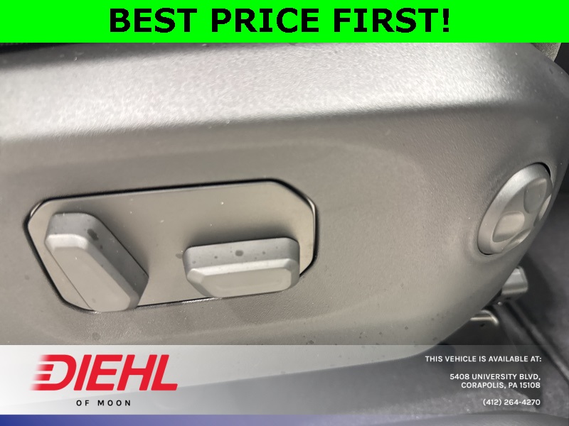 2025 Jeep Gladiator Mojave photo 13