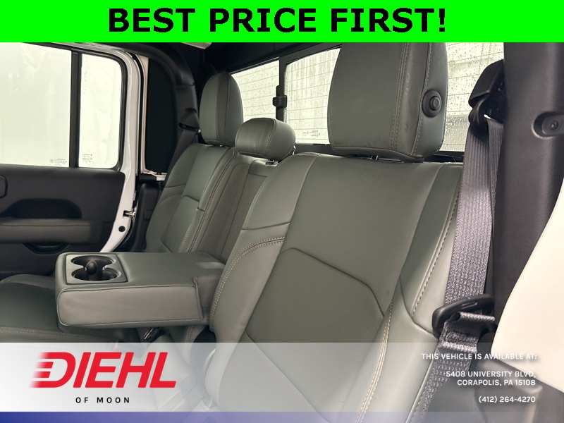 2025 Jeep Gladiator Mojave photo 14