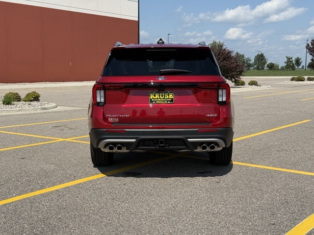 2025 Ford Explorer Platinum