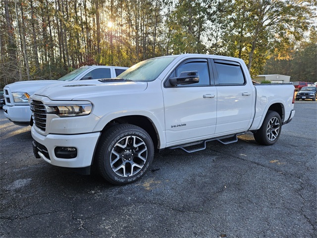 2025 Ram 1500 Laramie Crew Cab 4x4 5'7" Box