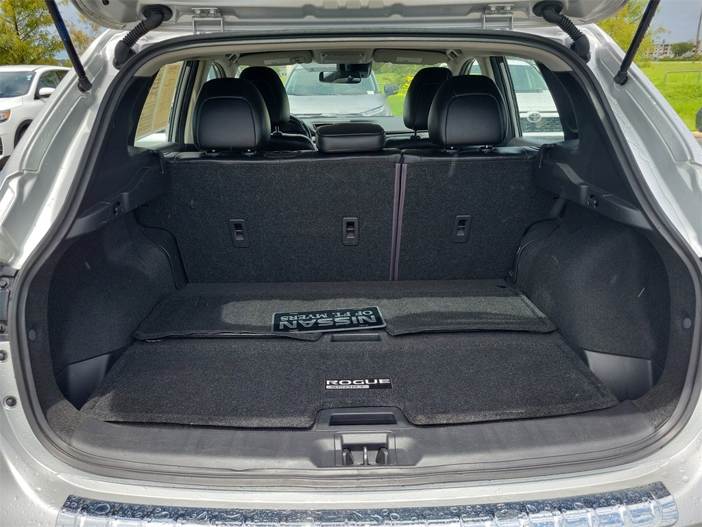 2022 Brilliant Silver Metallic Nissan Rogue Sport SL AWD SUV