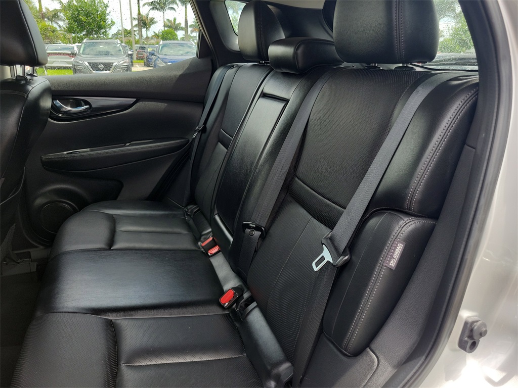 2022 Brilliant Silver Metallic Nissan Rogue Sport SL AWD SUV