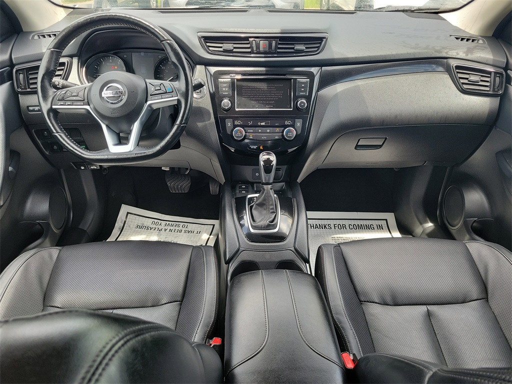 2022 Brilliant Silver Metallic Nissan Rogue Sport SL AWD SUV