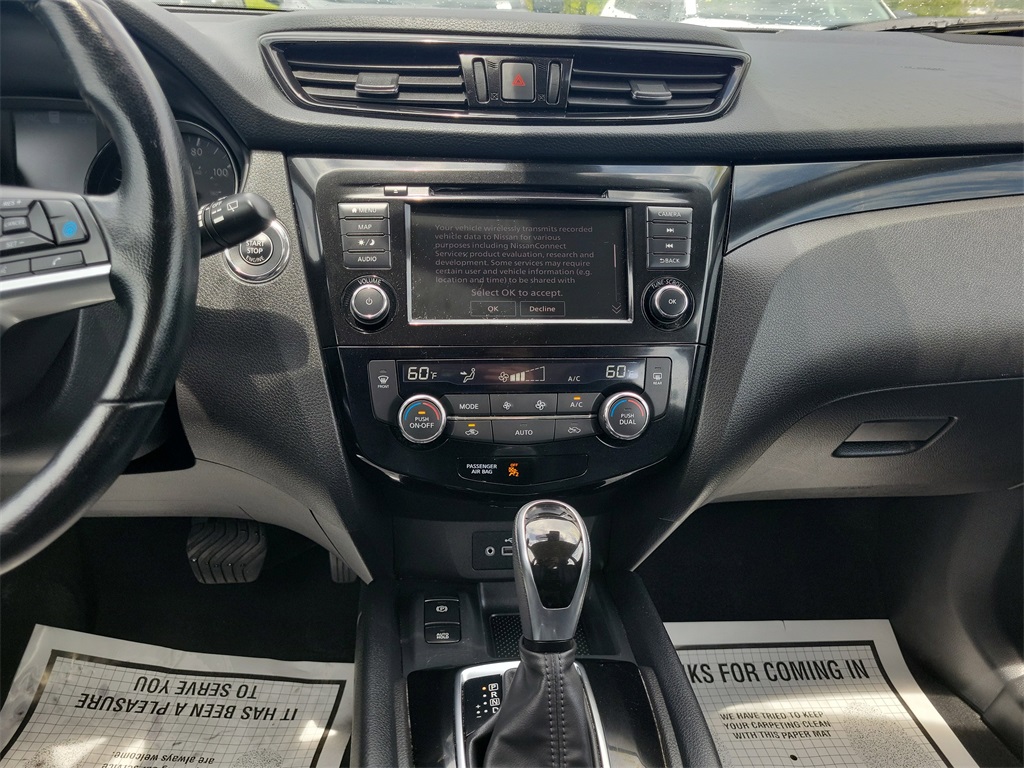 2022 Brilliant Silver Metallic Nissan Rogue Sport SL AWD SUV