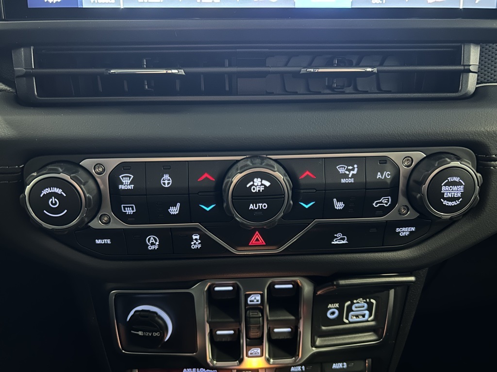 new 2026 Jeep Gladiator car, priced at $56,485