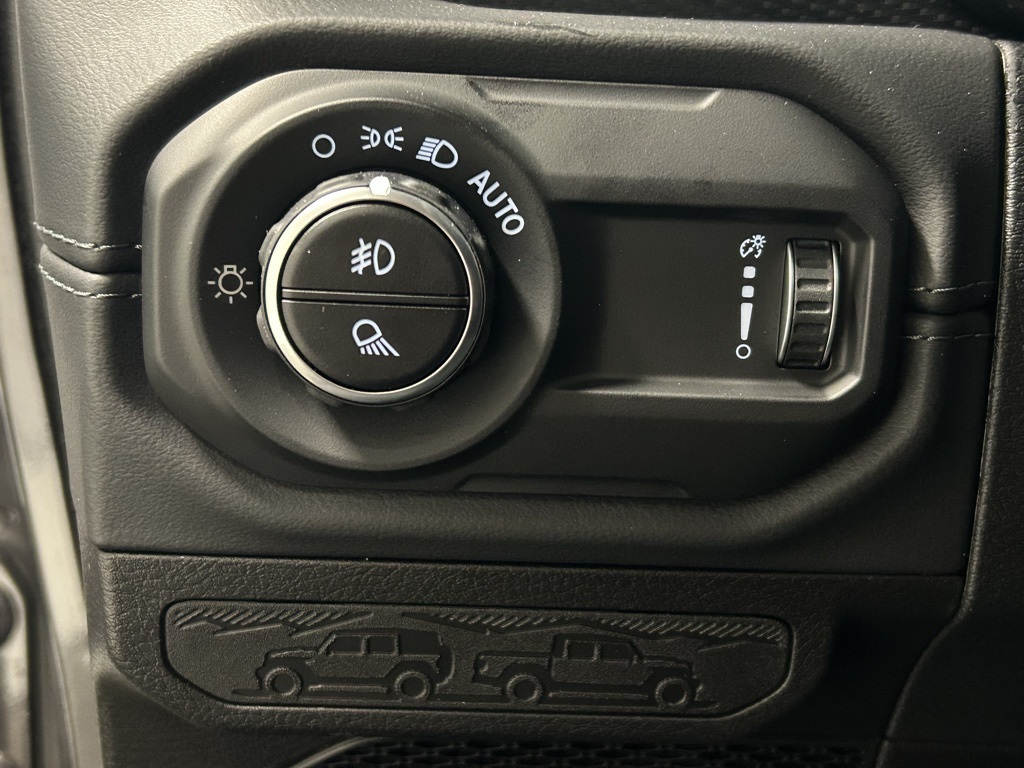 new 2026 Jeep Gladiator car, priced at $56,485