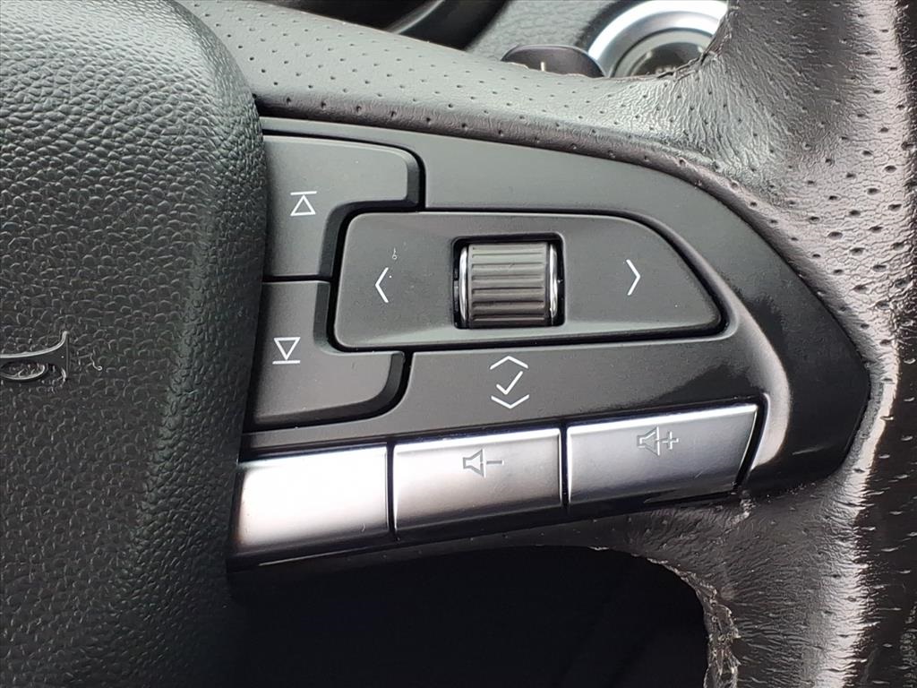 used 2020 Cadillac XT4 car, priced at $16,900