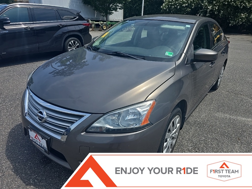 2015 Nissan Sentra SV Sedan 4 Dr. FWD