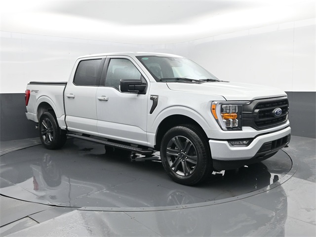2023 Ford F-150 XLT photo 3