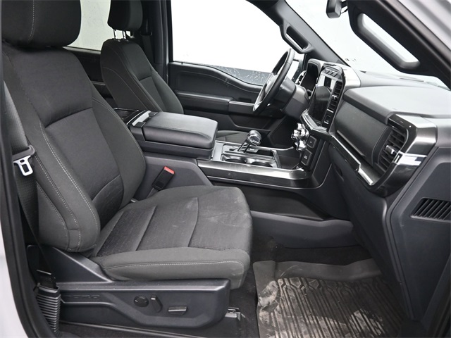 2023 Ford F-150 XLT photo 7