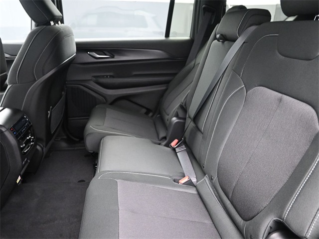 new 2025 Jeep Grand Cherokee L car, priced at $39,564