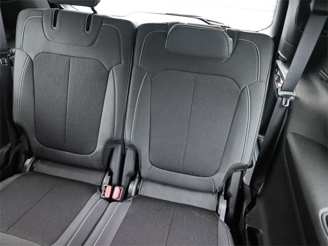 new 2025 Jeep Grand Cherokee L car, priced at $39,564