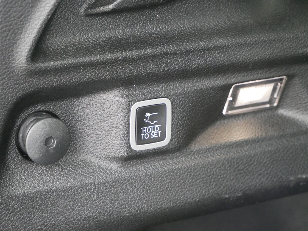 Used 2024 Jeep Grand Cherokee L SUV
