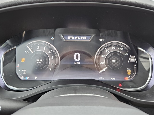 2026 Ram 1500 Big Horn Crew Cab 4x4 5'7" Box