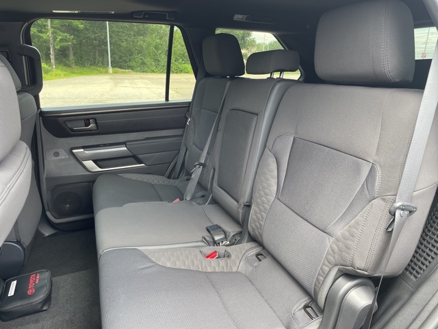 2025 Toyota Sequoia SR5 photo 12