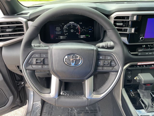 2025 Toyota Sequoia SR5 photo 21