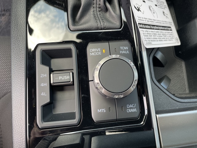2025 Toyota Sequoia SR5 photo 27