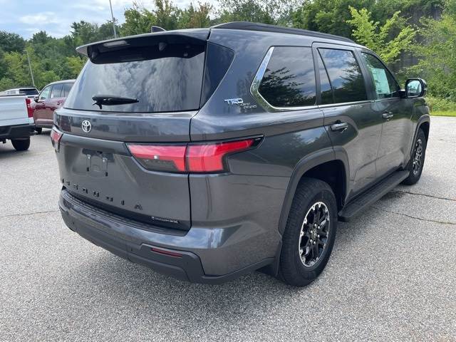 2025 Toyota Sequoia SR5 photo 6