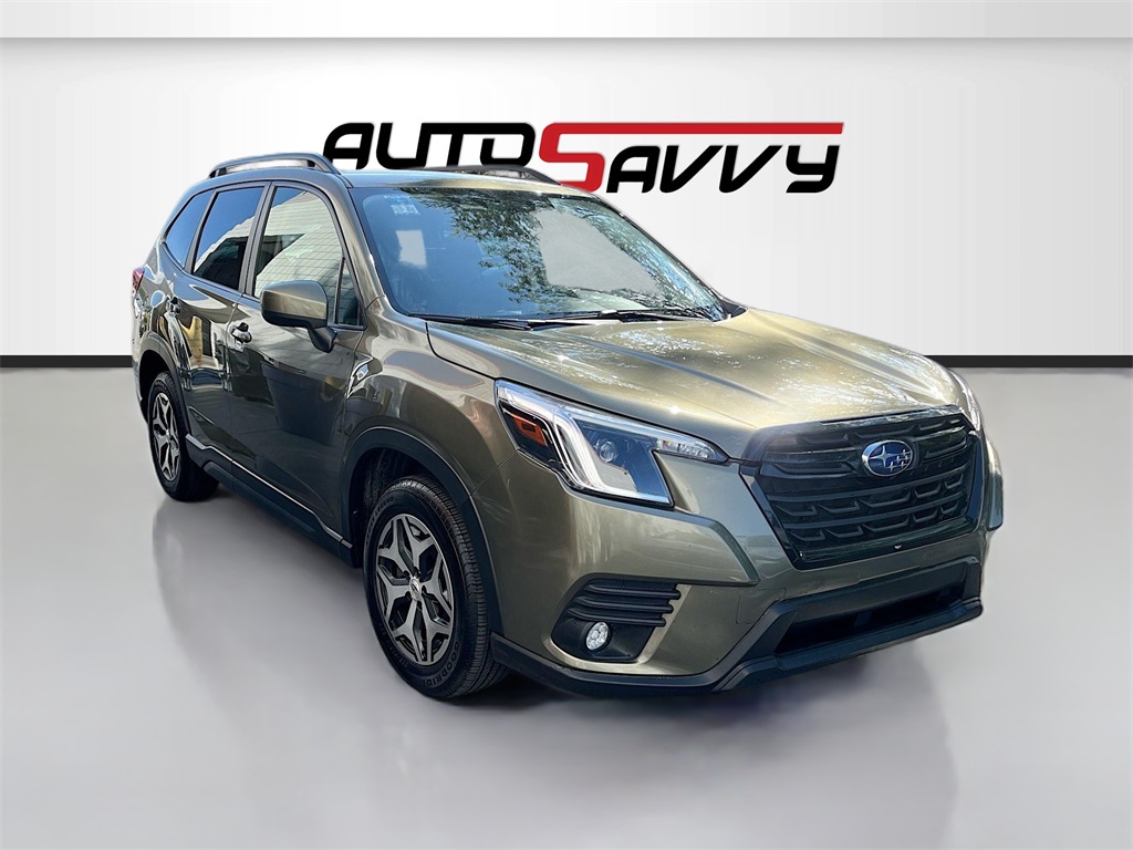 2023 Subaru Forester Premium's photo