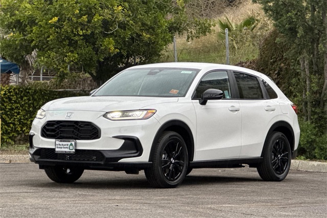 2026 Honda HR-V Sport photo 4