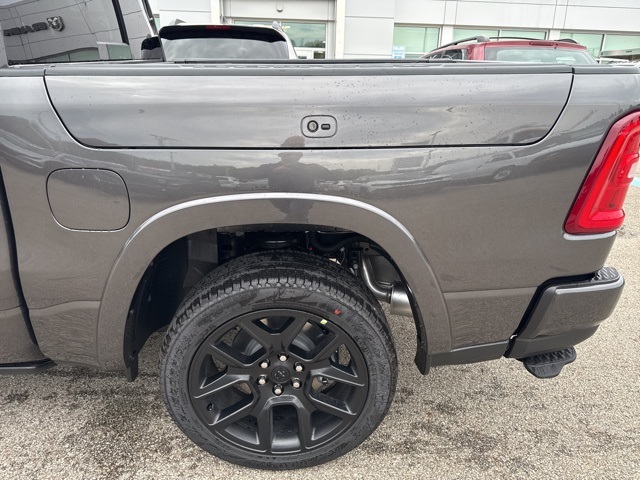 2026 Ram 1500 Laramie photo 2