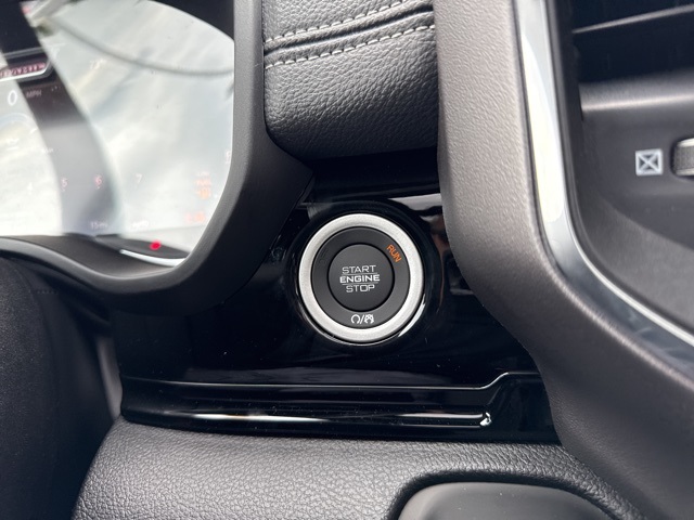 2026 Ram 1500 Laramie photo 24