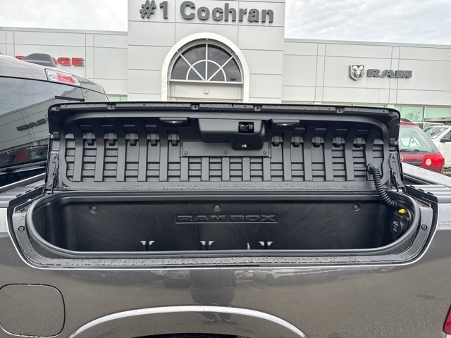 2026 Ram 1500 Laramie photo 3