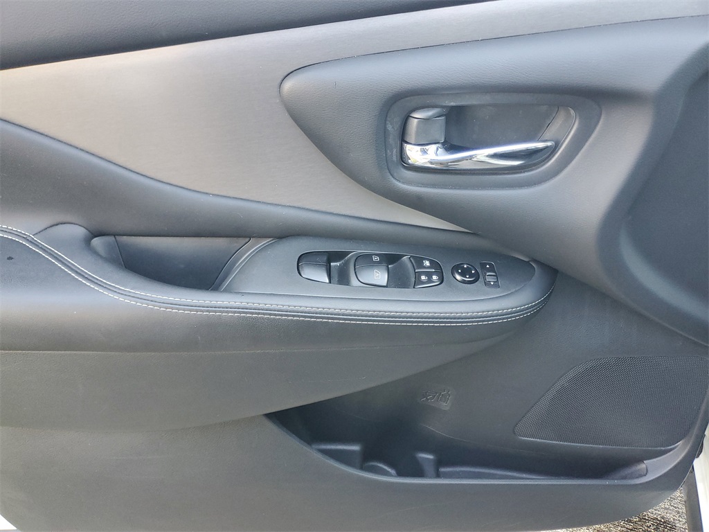 used 2023 Nissan Murano car, priced at $23,995