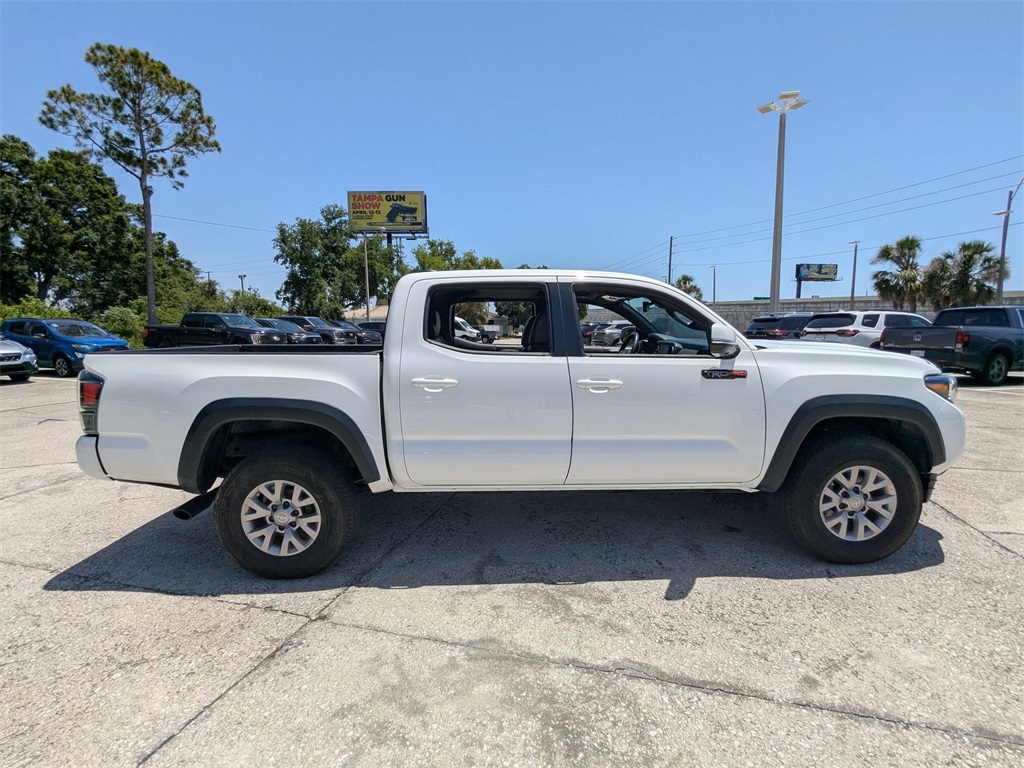 2021 Toyota Tacoma TRD Pro photo 2