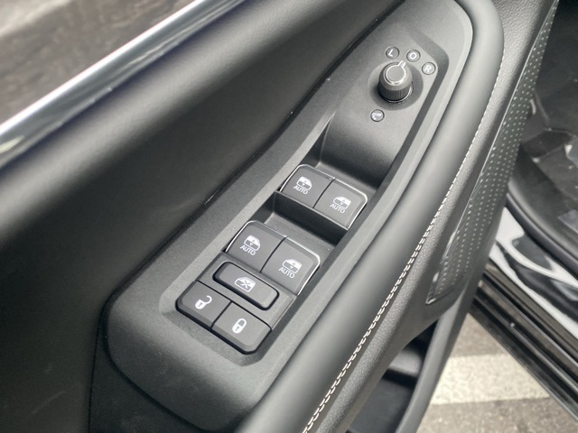 new 2025 Jeep Grand Cherokee L car, priced at $56,273