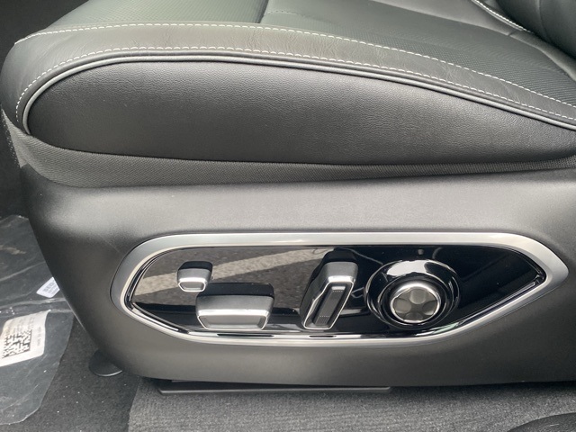 new 2025 Jeep Grand Cherokee L car, priced at $56,273